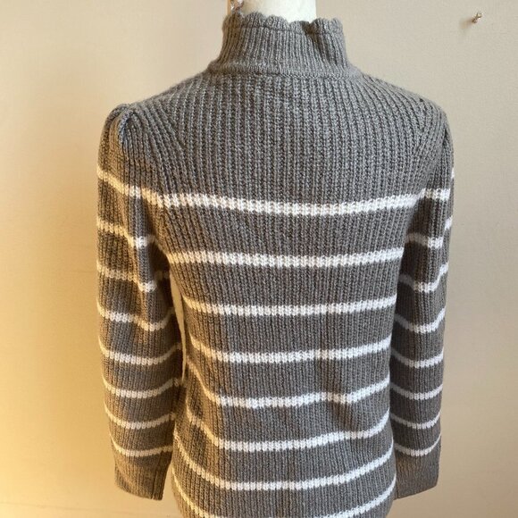 𝅺FEMME By Design BNWOT Scalloped Mock Neck Striped Sweater Small - Picture 5 of 8